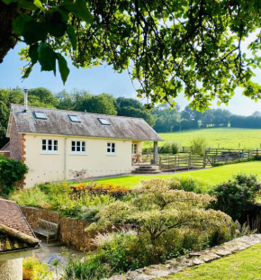 Burnhaies Farm Coach House